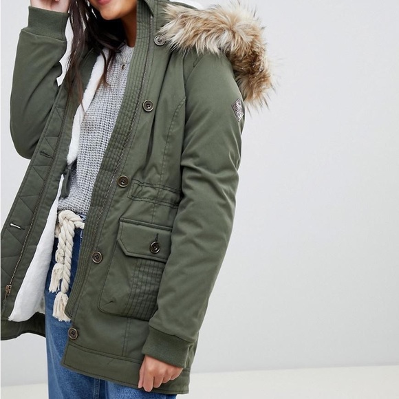 Green Parka from Hollister’s Heritage collection. - Picture 3 of 3